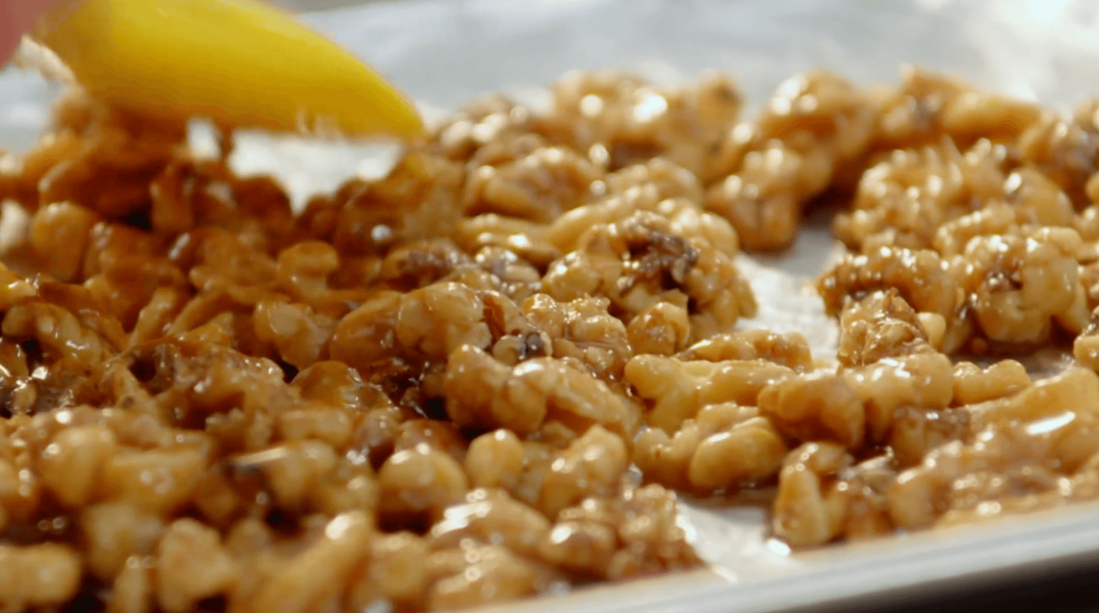 Cinnamon-Sugared Walnuts