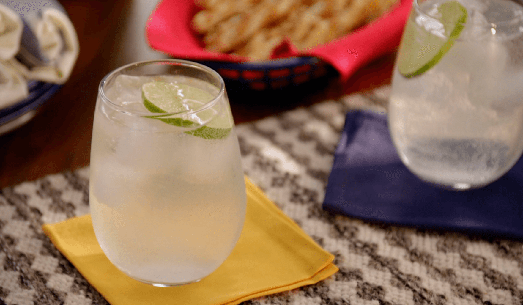 Coconut Pineapple Spritzer