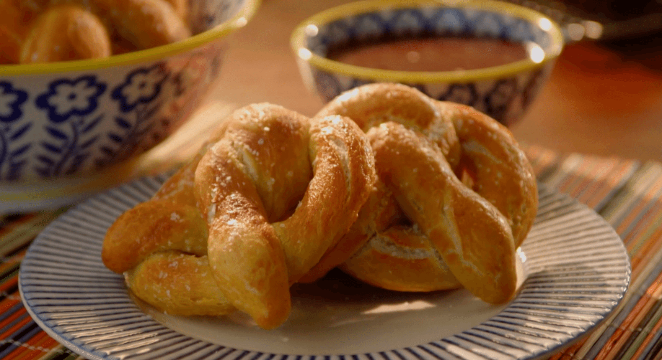 Soft Pretzels with Chocolate-Hazelnut Dip